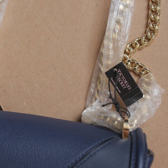 NWT Limited Edition Victoria Medium Shoulder Bag, Midnight Blue. - Picture 5 of 10